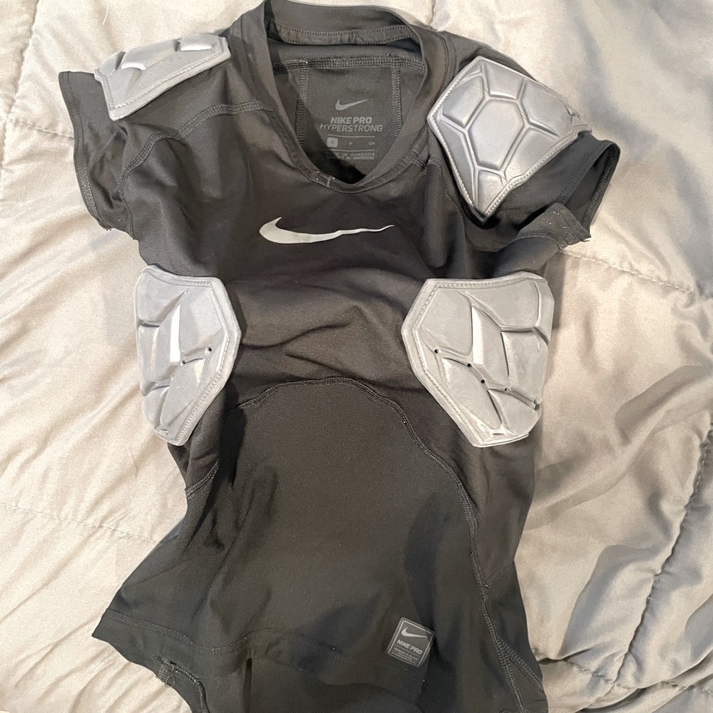 Nike Padded Shirt